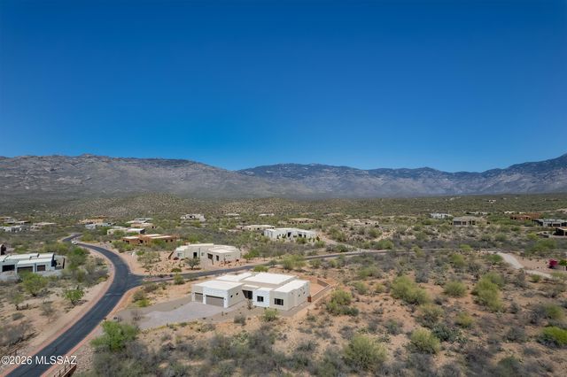 8125 S Circle C Ranch Road, Vail, AZ 85641