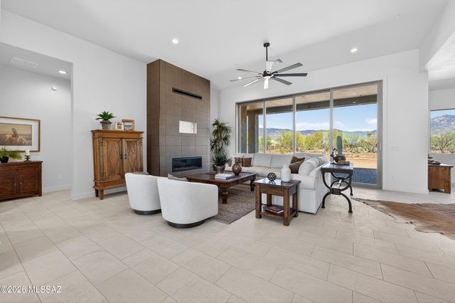 8125 S Circle C Ranch Road, Vail, AZ 85641