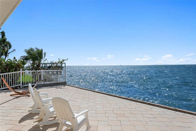 2970 68TH AVENUE S, St Petersburg, FL 33712