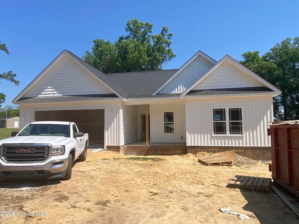 505 N Hillandale Drive, Goldsboro, NC 27530