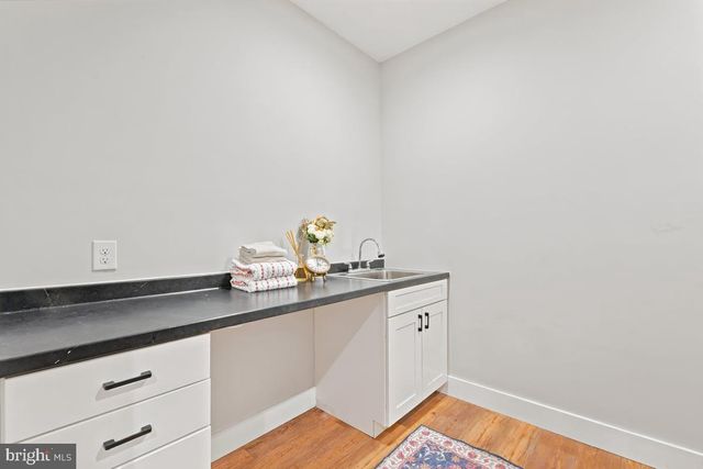 412 CEDAR HILL LN, Bentonville, VA 22610