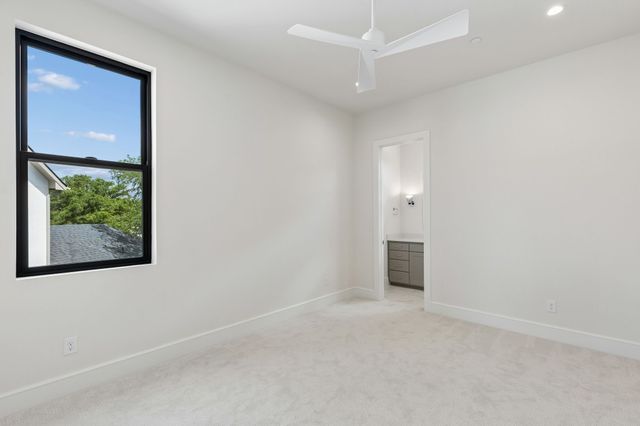 2941 Kosse Court, Grapevine, TX 76051