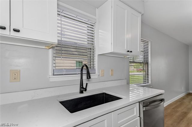 29070 W Willowick Drive, Willowick, OH 44095