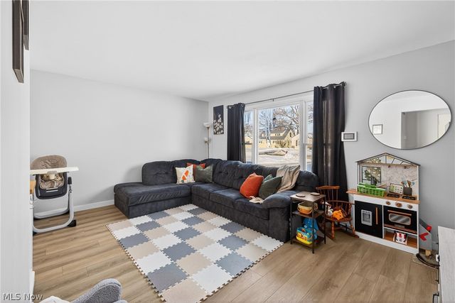 29070 W Willowick Drive, Willowick, OH 44095