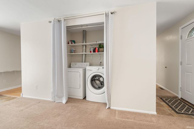 356 Tweedwood Drive, New Haven, IN 46774