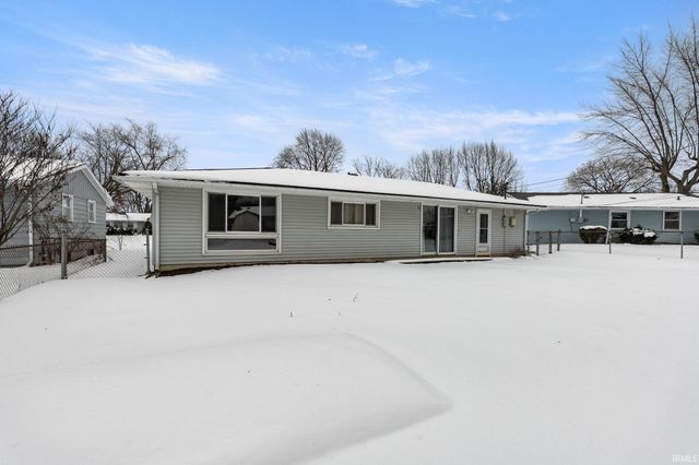 356 Tweedwood Drive, New Haven, IN 46774