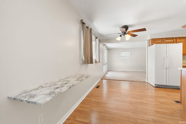 356 Tweedwood Drive, New Haven, IN 46774