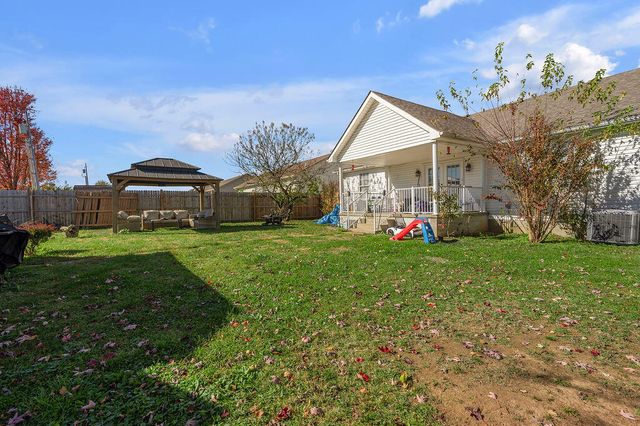 809 Thorn Trace Drive, Mt Sterling, KY 40353