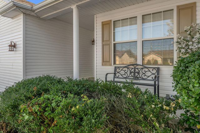 809 Thorn Trace Drive, Mt Sterling, KY 40353