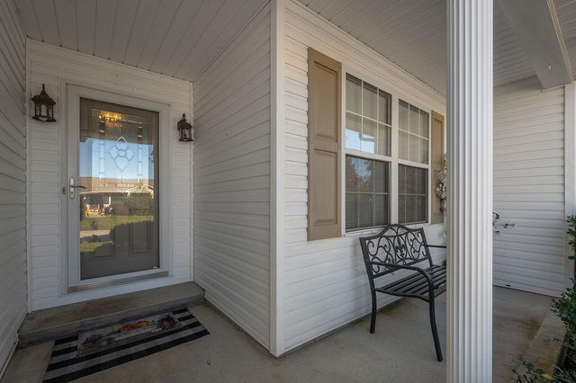 809 Thorn Trace Drive, Mt Sterling, KY 40353