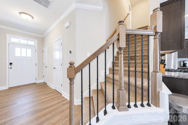 7124 Harris Bay Road, Charlotte, NC 28269