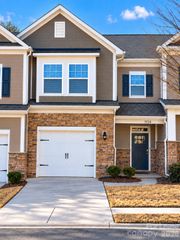 7124 Harris Bay Road, Charlotte, NC 28269