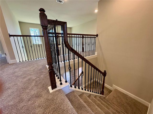 996 Lakeview Oaks Court, Grayson, GA 30017