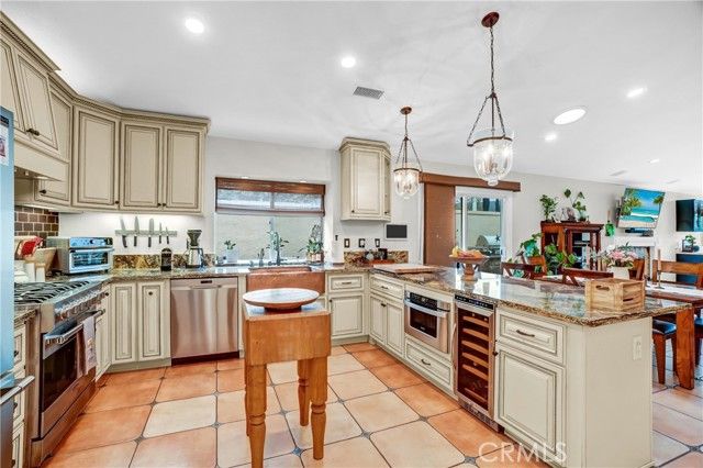 19242 Echo Pass, Trabuco Canyon, CA 92679