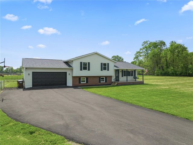 1353 Foust Road, Xenia Twp, OH 45385