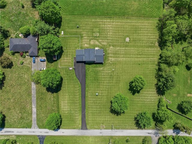 1353 Foust Road, Xenia Twp, OH 45385