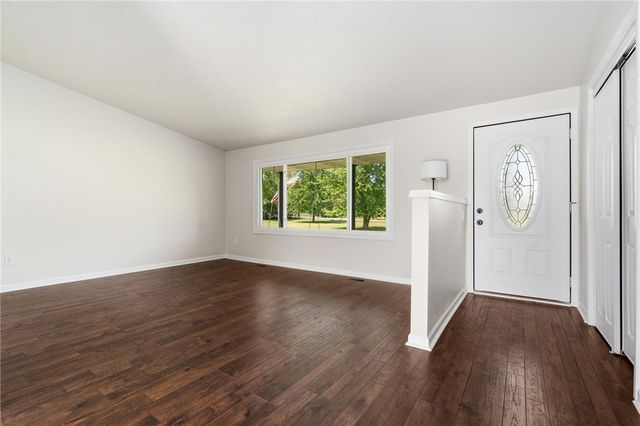 1353 Foust Road, Xenia Twp, OH 45385