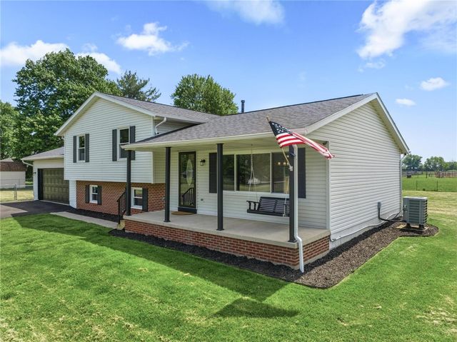 1353 Foust Road, Xenia Twp, OH 45385