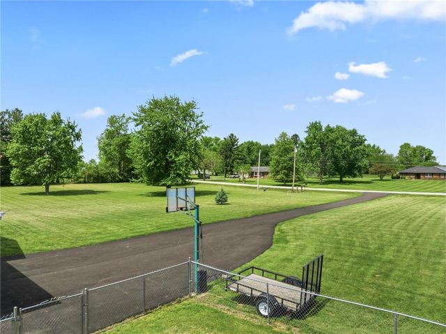 1353 Foust Road, Xenia Twp, OH 45385