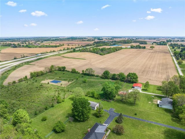 1353 Foust Road, Xenia Twp, OH 45385