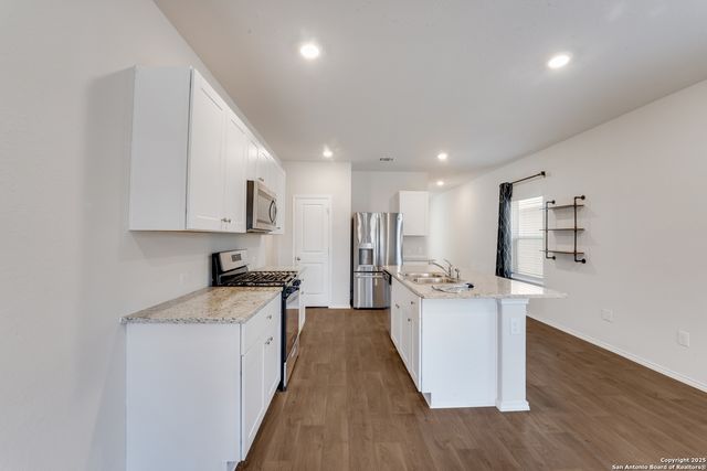2887 Panther, New Braunfels, TX 78130