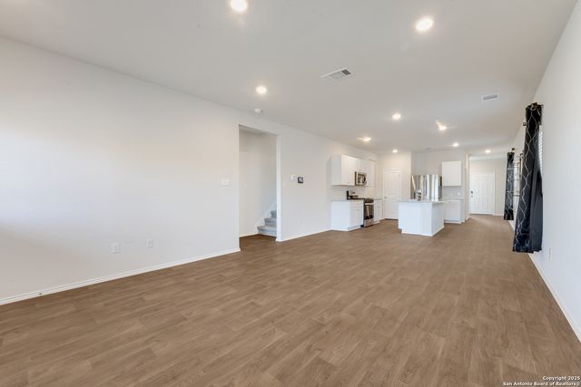 2887 Panther, New Braunfels, TX 78130