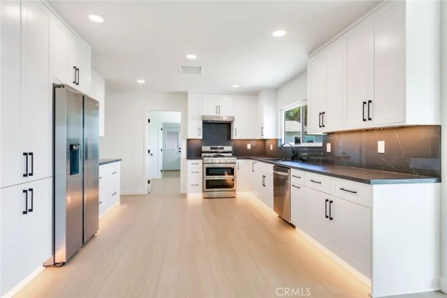 856 E Palm, Glendora, CA 91741