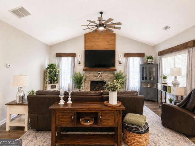 413 Adler Pointe, Carrollton, GA 30117