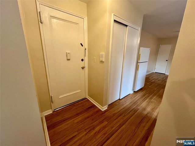 241 E Main Street 3A, Bergenfield, NJ 07621