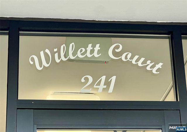 241 E Main Street 3A, Bergenfield, NJ 07621