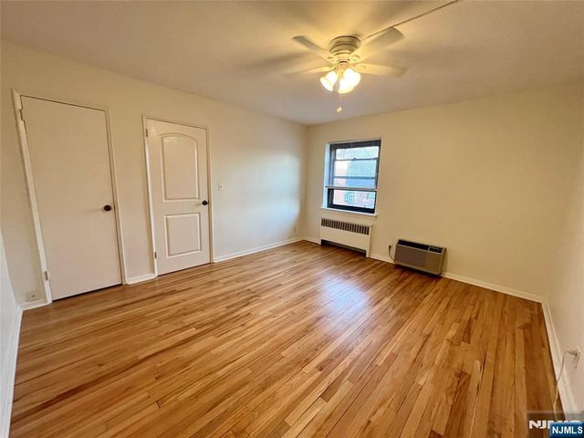 241 E Main Street 3A, Bergenfield, NJ 07621