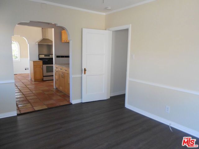 9139 W 25TH Street, Los Angeles, CA 90034