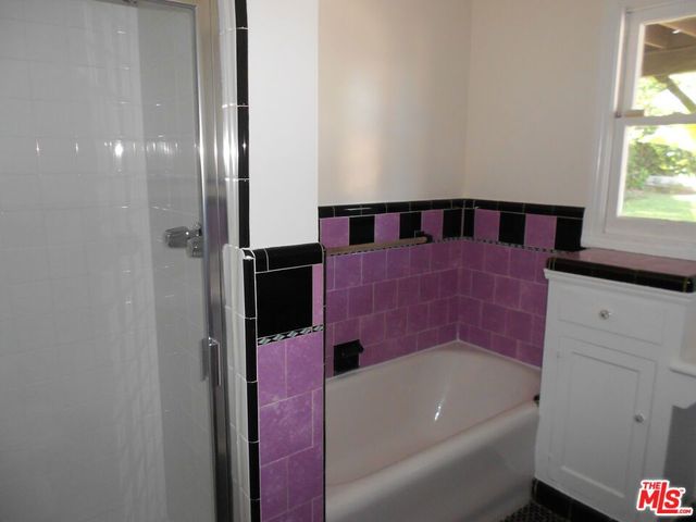 9139 W 25TH Street, Los Angeles, CA 90034