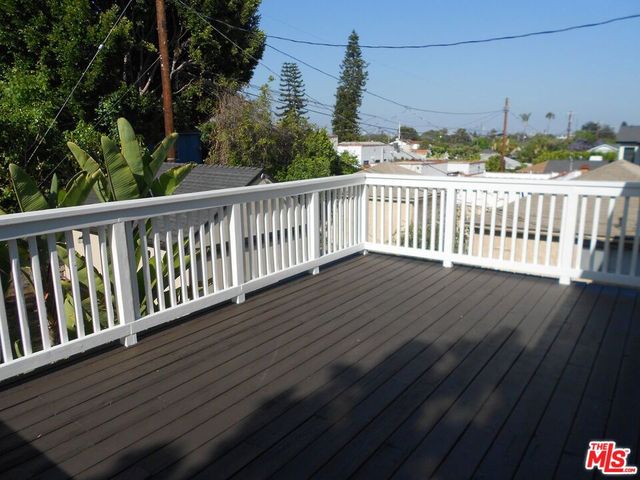 9139 W 25TH Street, Los Angeles, CA 90034