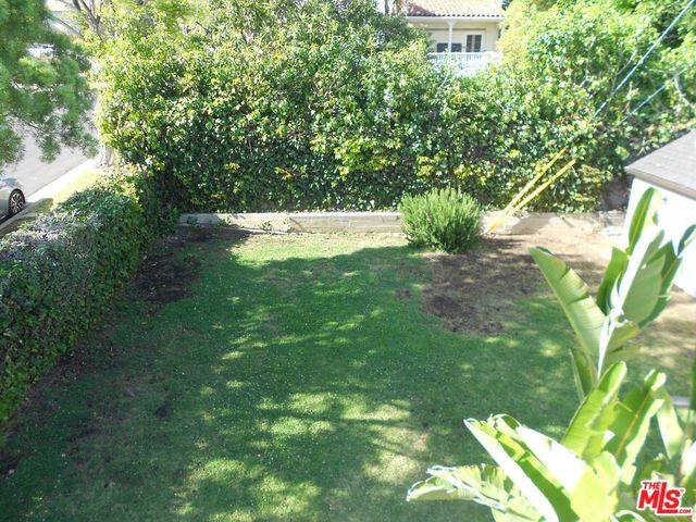 9139 W 25TH Street, Los Angeles, CA 90034