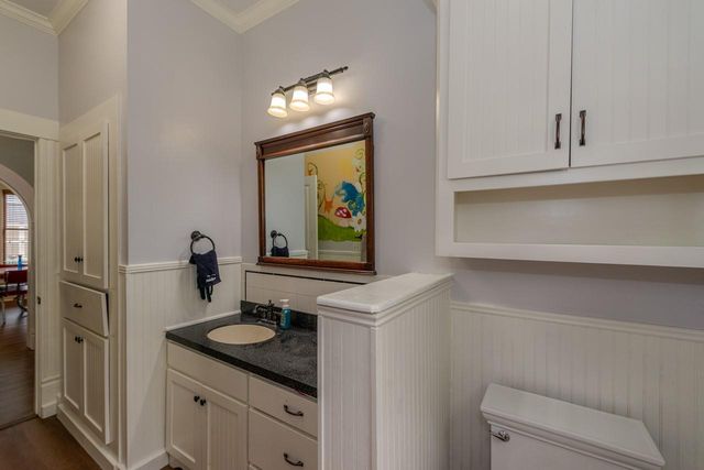 240 S Merchant Street, Sour Lake, TX 77659