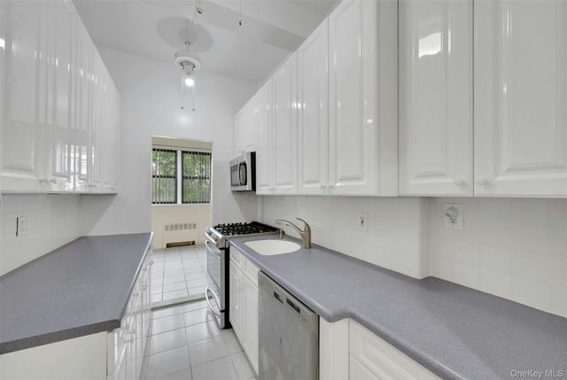 640 Pelham Road 1D, New Rochelle, NY 10805