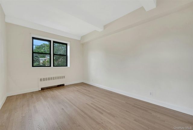 640 Pelham Road 1D, New Rochelle, NY 10805
