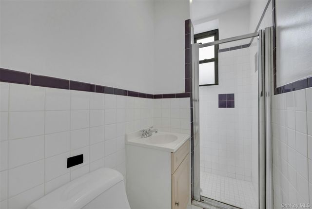 640 Pelham Road 1D, New Rochelle, NY 10805