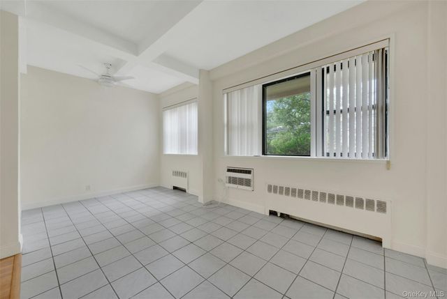 640 Pelham Road 1D, New Rochelle, NY 10805
