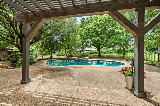 5851 Windridge Lane, Flower Mound, TX 75028
