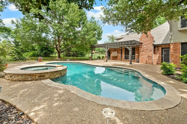 5851 Windridge Lane, Flower Mound, TX 75028