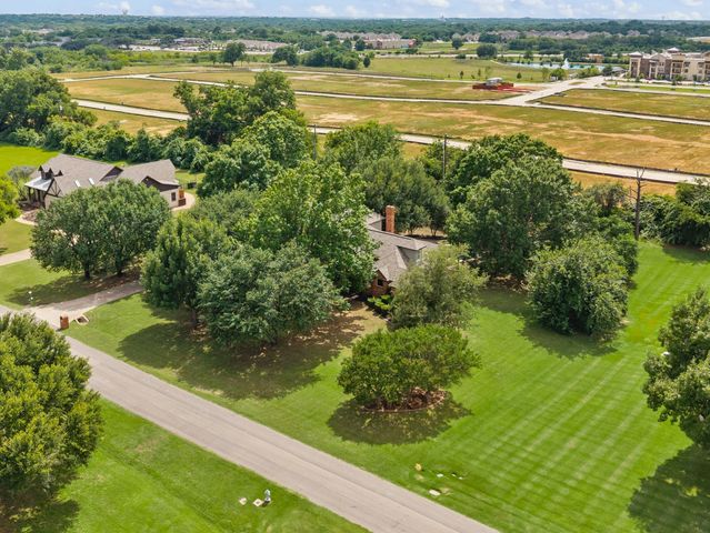 5851 Windridge Lane, Flower Mound, TX 75028