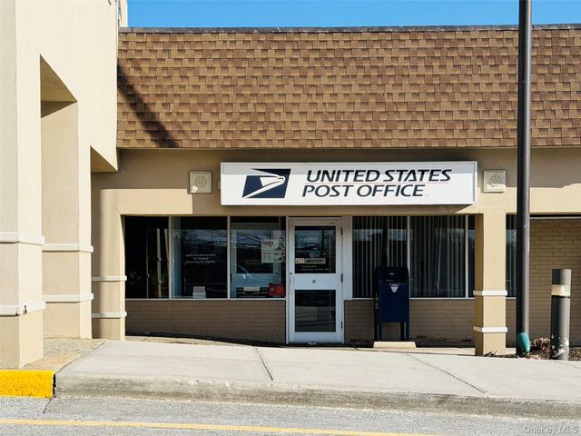 110 Wayacross Road, Mahopac, NY 10541