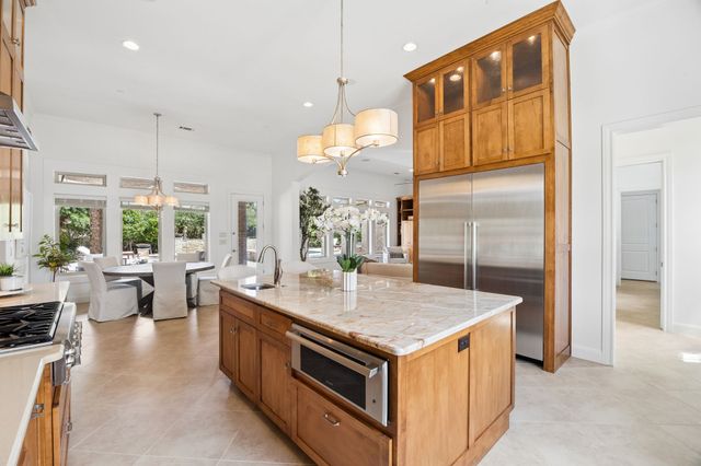 1701 Live Oak Lane, Southlake, TX 76092