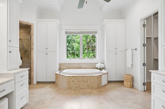 1701 Live Oak Lane, Southlake, TX 76092