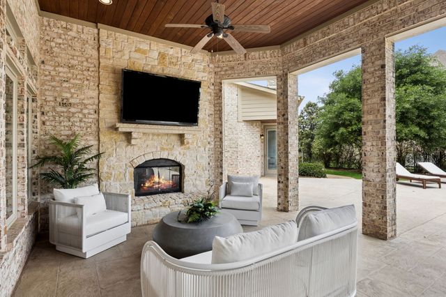 1701 Live Oak Lane, Southlake, TX 76092