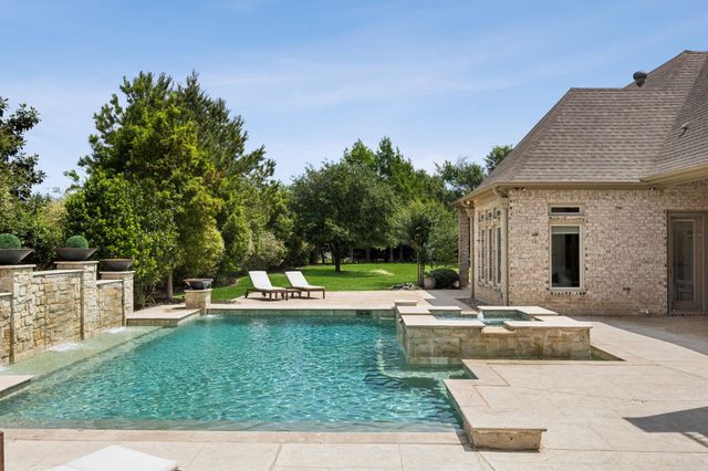 1701 Live Oak Lane, Southlake, TX 76092