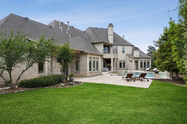 1701 Live Oak Lane, Southlake, TX 76092
