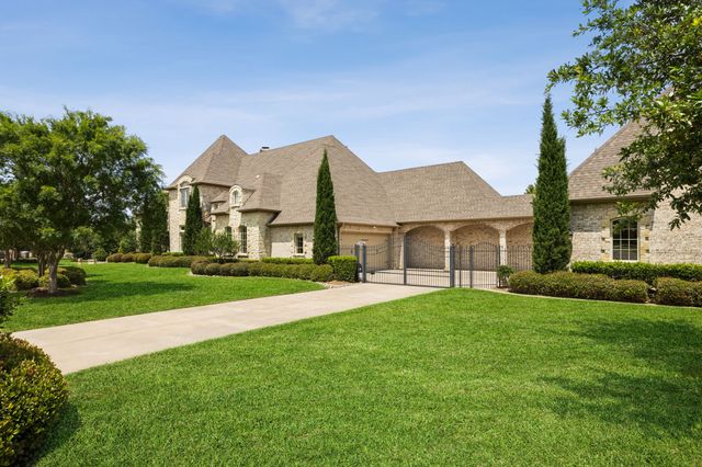 1701 Live Oak Lane, Southlake, TX 76092